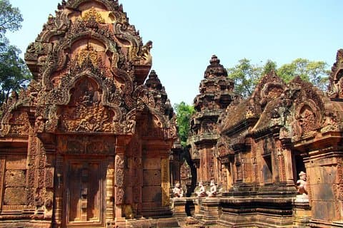 Tour privado de 2 días descubriendo Angkor Wat, Grand Tour y Banteay Srey