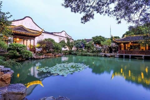 Private Suzhou Tour ab Shanghai mit Master-of-Nets Garden und Tongli Town