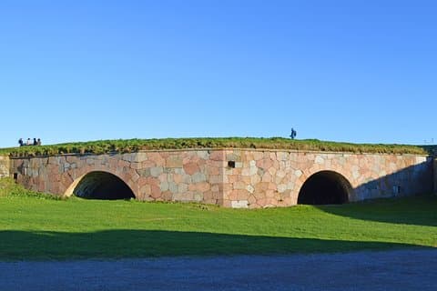 Shore Excursion- City sightseeing and Suomenlinna from Helsinki Harbors