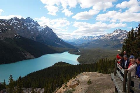Western Trails - One Way Vancouver till Calgary Rockies busstur