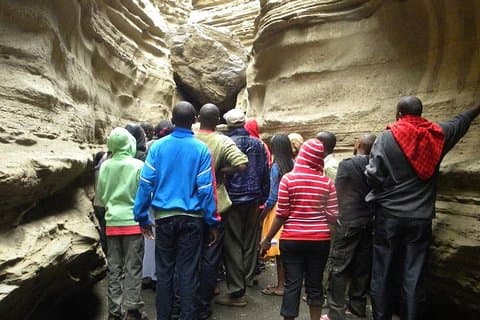 Excursión de un día Puerta de los infiernos, lago Naivasha, mejor safari privado.
