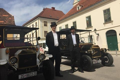 Tour por el centro de Zagreb – 50 minutos en coche eléctrico vintage