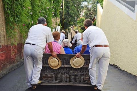 Excursión privada de medio día por la isla de Madeira