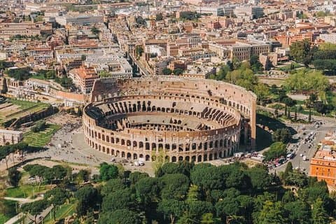 Colosseum Tour with Palatine Hill and Roman Forum
