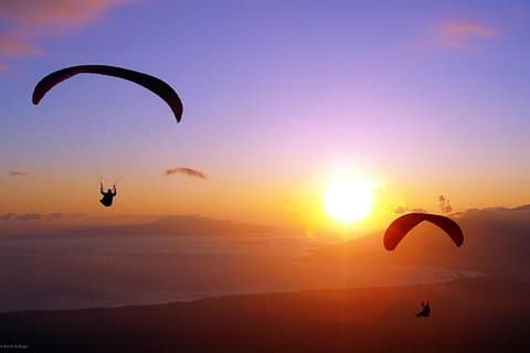 Paragliding-ervaring langs de Turkse kust vanuit Alanya