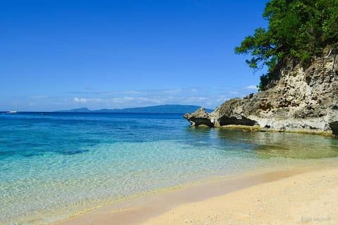 PUERTO GALERA Excursion d'île en île et plongée en apnée