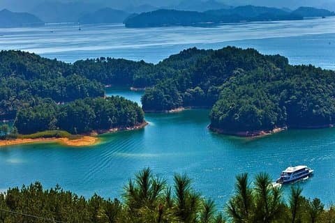 Hangzhou Xiaoshan International Airport Privat överföring till QianDao-sjön
