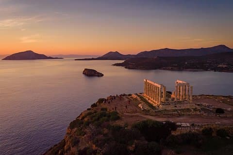Gita giornaliera privata a Capo Sunio e al Lago di Vouliagmeni