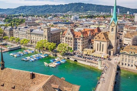 Transfert privé de Bruxelles à Zurich avec une voiture de luxe