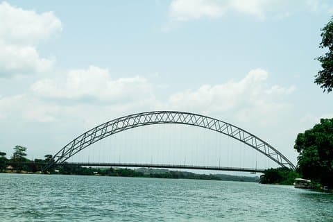 Akosombo-Tour