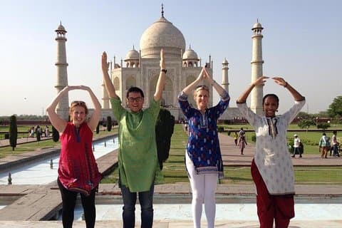 Viagem Privada do Taj Mahal e Agra Fort em trem super rápido - Tudo incluso