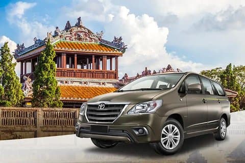 Privater Transfer zwischen Da Nang - Hue : mit Halt am Hai Van Pass