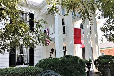 Tour de la Guerra Civil con Lotz House, Carter House y Carnton Admission desde Nashville