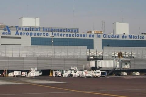Transfert de l'aéroport de Mexico vers les hôtels du centre-ville et de la Zona Rosa