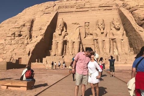 Excursão Histórica Melhor do Egito Cruzeiro de 8 dias no Cairo e Nilo e Abu Simbel Flights Inc