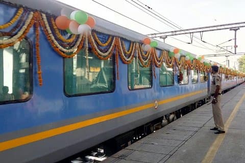 Taj Mahal City Local Tour met de trein vanuit Delhi-All Inclusive