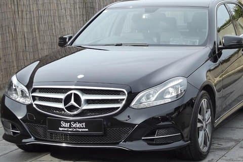 Privater Luxusautotransfer von Dublin nach Portrush UK