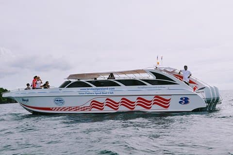 Koh Ngai to Koh Yao Yai by Satun Pakbara Speed Boat