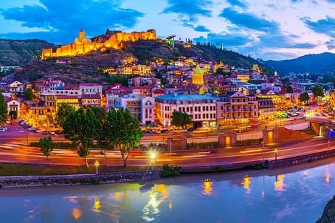 9 dagen Baku naar Qabala - Sheki - Zaqatala - Sighnaghi en Tbilisi privétour
