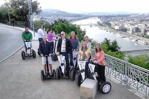 Margaret Island eller Citadel guidet segway tur Budapest