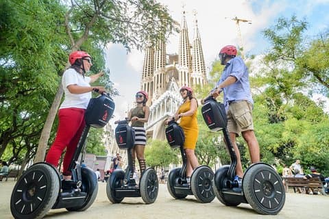 Barcelona : Citizen Segway Tour