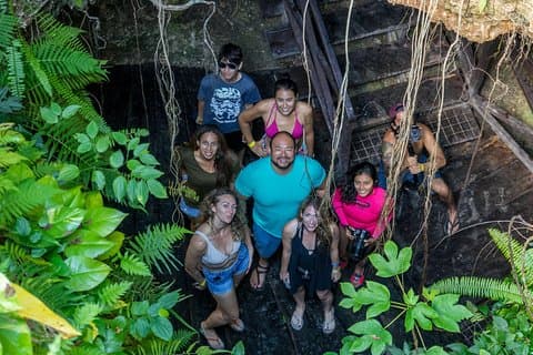 Tour privato con 3 cenotes + 5 zip-line + pranzo maya