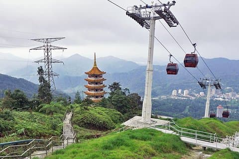 L'excursion d'une journée à Genting au départ de Kuala Lumpur comprend un trajet aller-retour en téléphérique