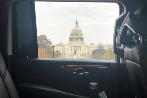 5 Stunden Private Chauffeur DC Sight Seeing Tour / SUV & Limousine