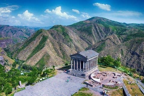 One-Day Private Tour: Lake Sevan, Garni Temple and Geghard