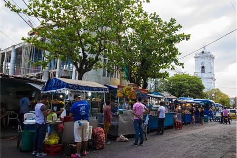 Smaken van Colombia - Santa Marta Street Food Tour