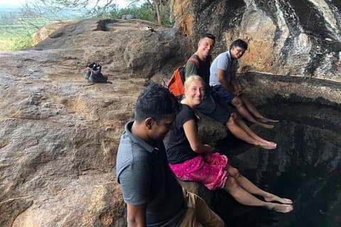 Trekking Dimbulagala Mountain
