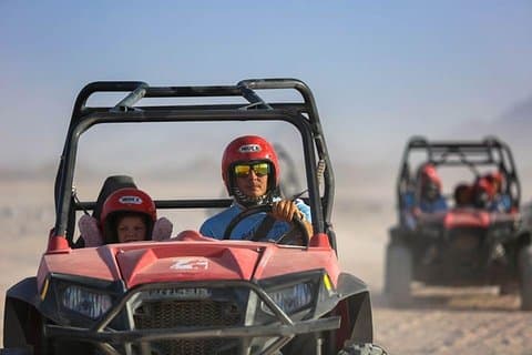 Hurghada: Safari ao pôr do sol no deserto em Dune Buggy