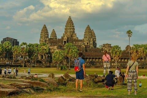 Excursão Angkor Wat Sunset Tour em grupo pequeno