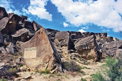 Visite privée d'une journée complète de Gobustan et Absheron