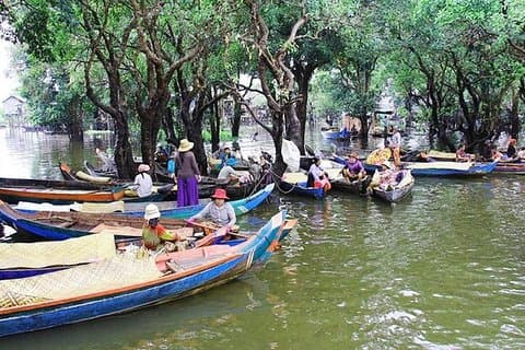 Visite privée de 4 heures dans le village de Kampong Phluk