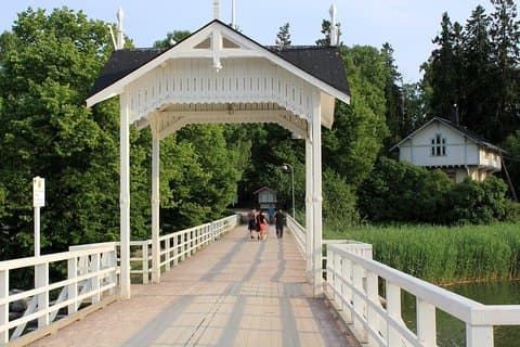 Excursão terrestre particular: Museu a Céu Aberto de Helsinque e Seurasaari