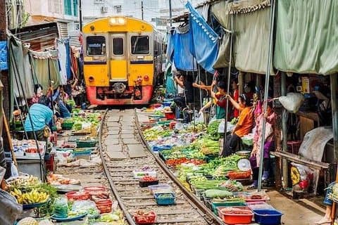 Bangkok markeder, palasser og tempelutflukt