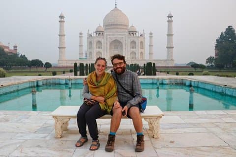 Enkeltdag Taj Mahal og Agra Fort Tour med Fatehpur Sikri