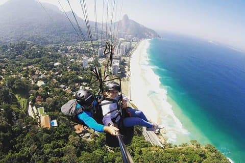 Skärmflygning i Pedra Bonita//São Conrado/RJ