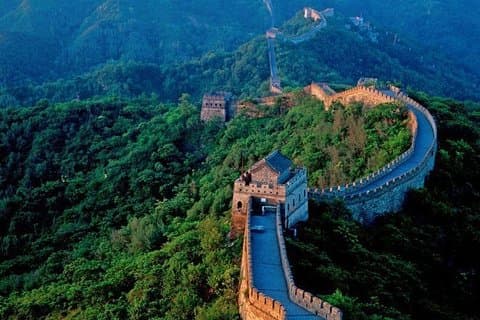Beijing Private Full-day Tour: Mutianyu Great Wall, Drum Show and Hutong Tours