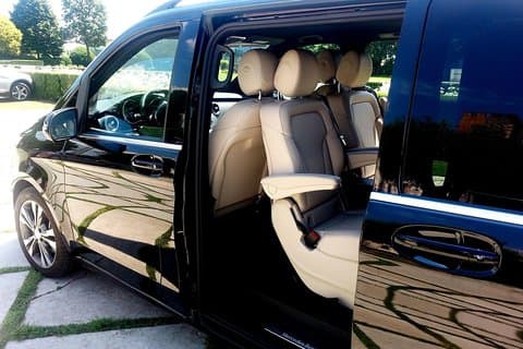 Private Transfer from Tirano to Venice with stop in Verona