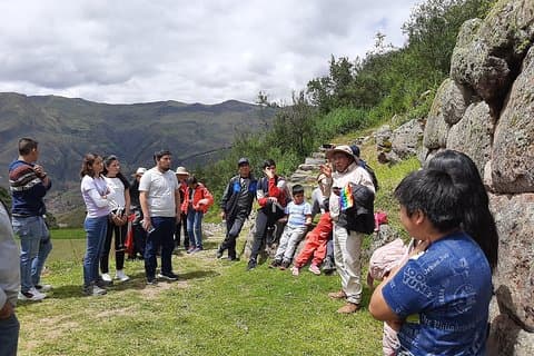 Tour Valle Sur Cusco Tipon, Pikillacta y Andahuaylillas