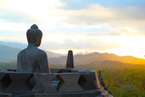 Borobudur – Merapi-vulkanen – Prambanan (endast transport)