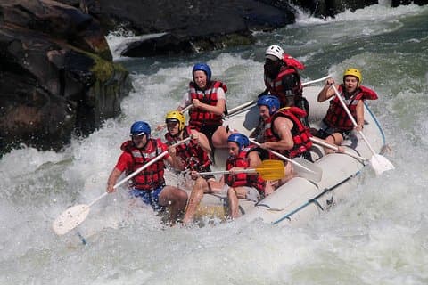 Rafting en eaux vives (fleuve Zambèze - Zimbabwe)