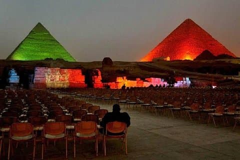 Giza Pyramids Sound und Light Show mit Abendessen