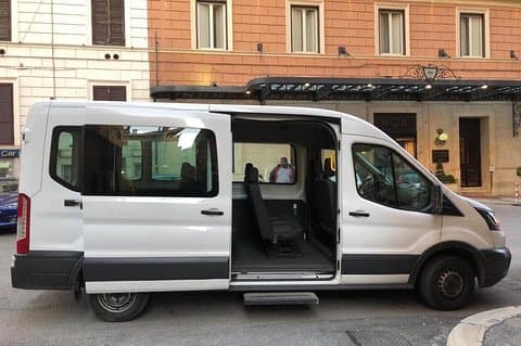 Shuttle von und nach Rome City Hotels zum Flughafen Fiumicino