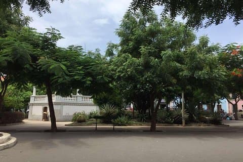 Half-Day Santiago Tour