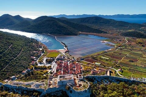Luxury Private Transfer Dubrovnik - Split with lunch in Ston