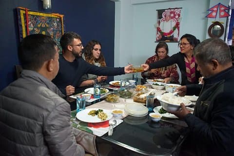 Cuisinez et dînez avec une famille locale