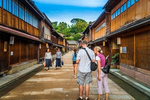 Kanazawa Full Day Tour Privat & Personaliseret med en lokal guide